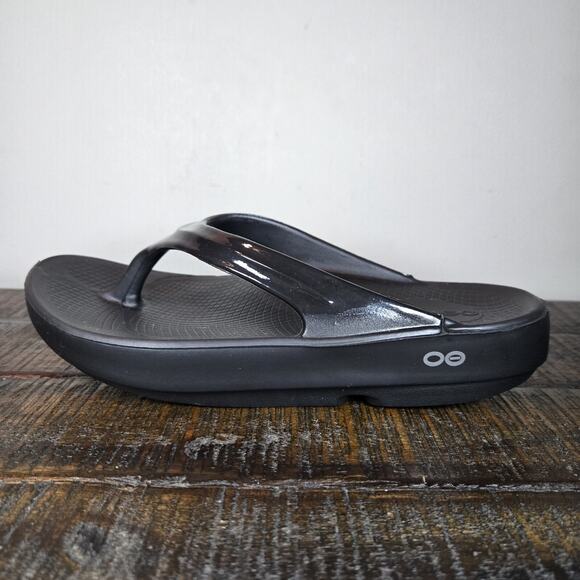 NEW Oofos Oolala Womens Size 9 Recovery Slip-On Comfort Flip Flops Sandals Black - Picture 7 of 12